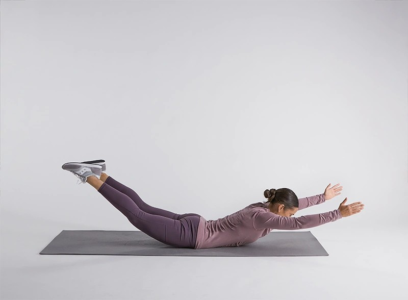 10 Core Exercises That Stabilize and Protect the Spine [Expert-Backed]